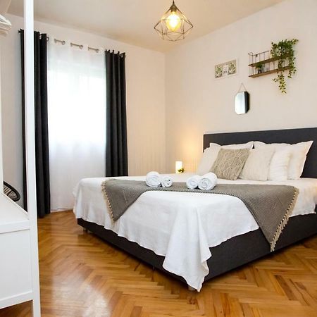 Apartment Lolly Задар Екстериор снимка